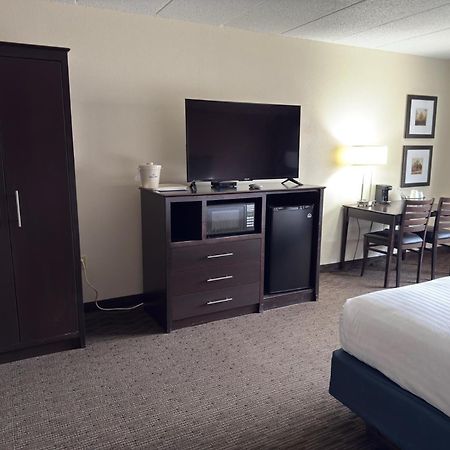 Americinn By Wyndham Northfield Bagian luar foto