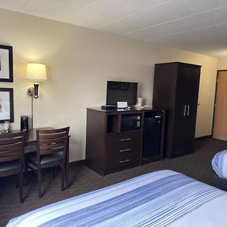 Americinn By Wyndham Northfield Bagian luar foto