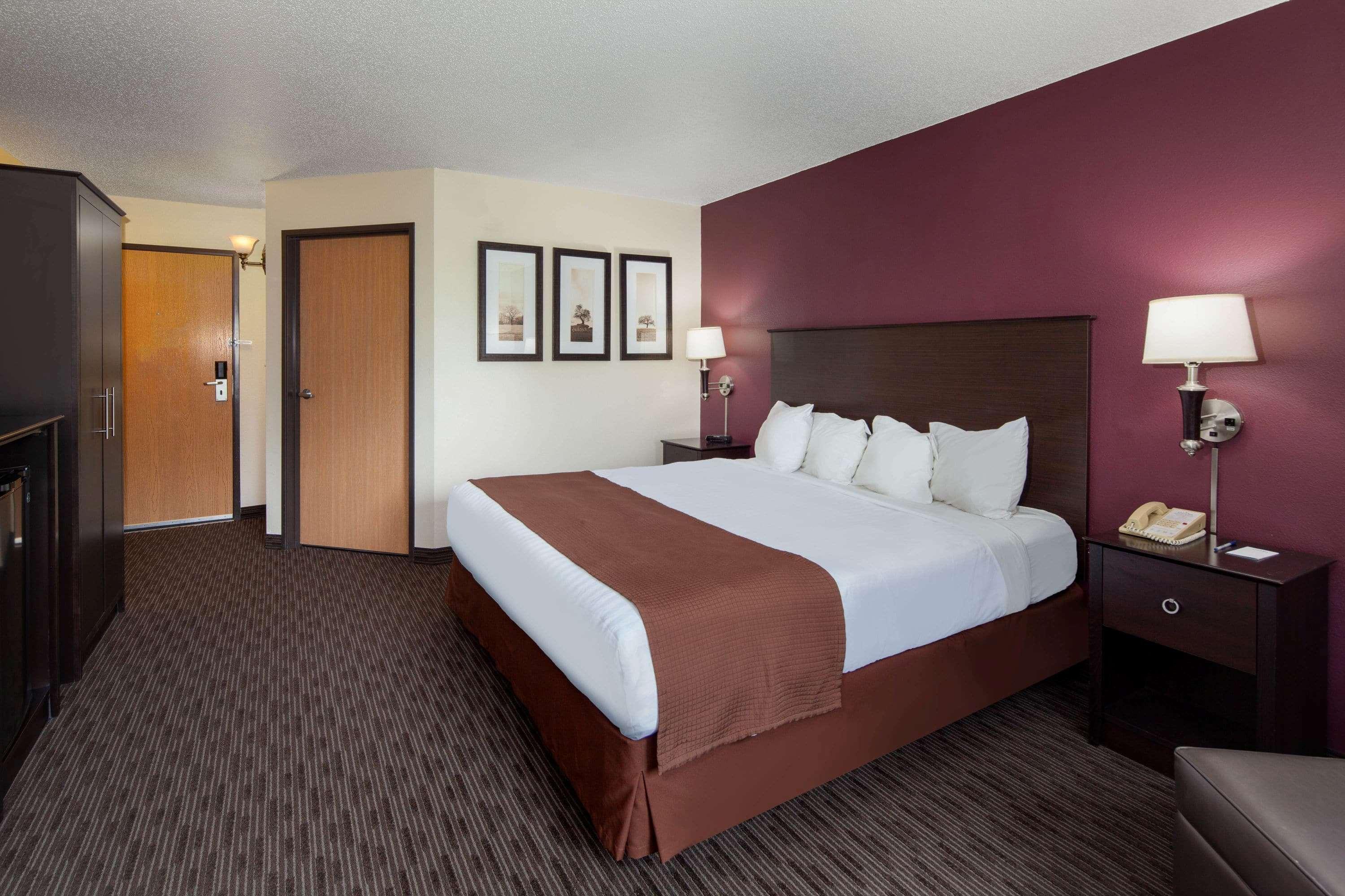 Americinn By Wyndham Northfield Bagian luar foto