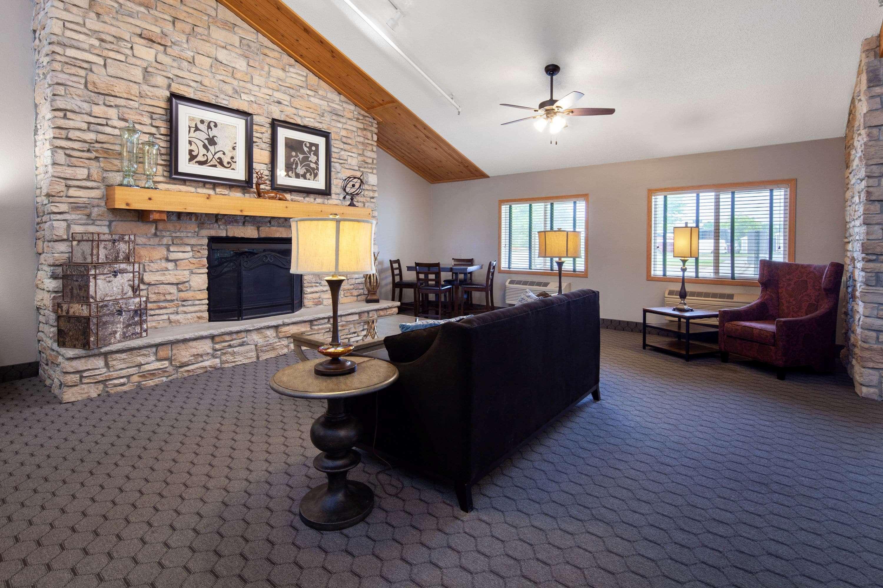 Americinn By Wyndham Northfield Bagian luar foto
