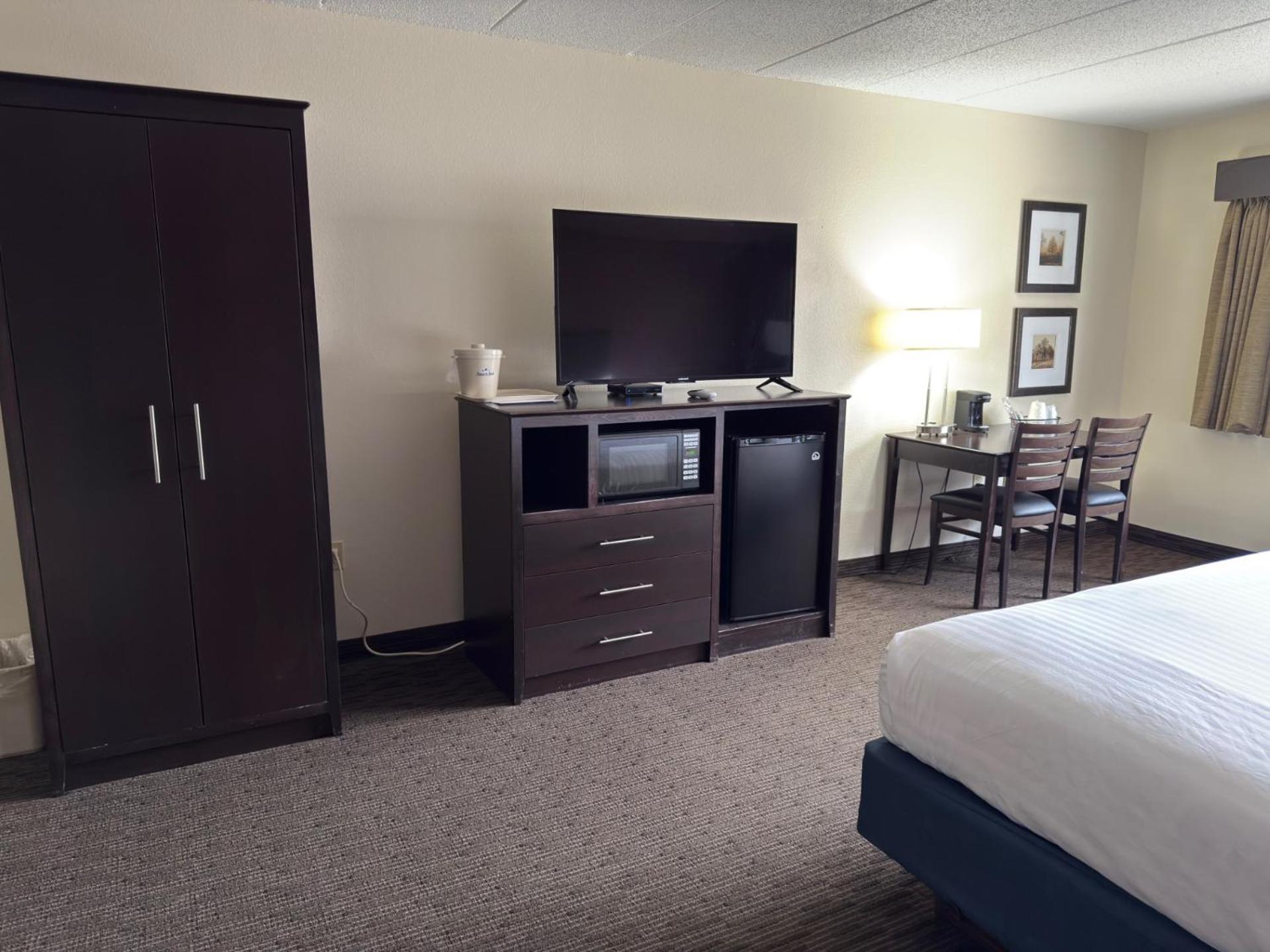 Americinn By Wyndham Northfield Bagian luar foto