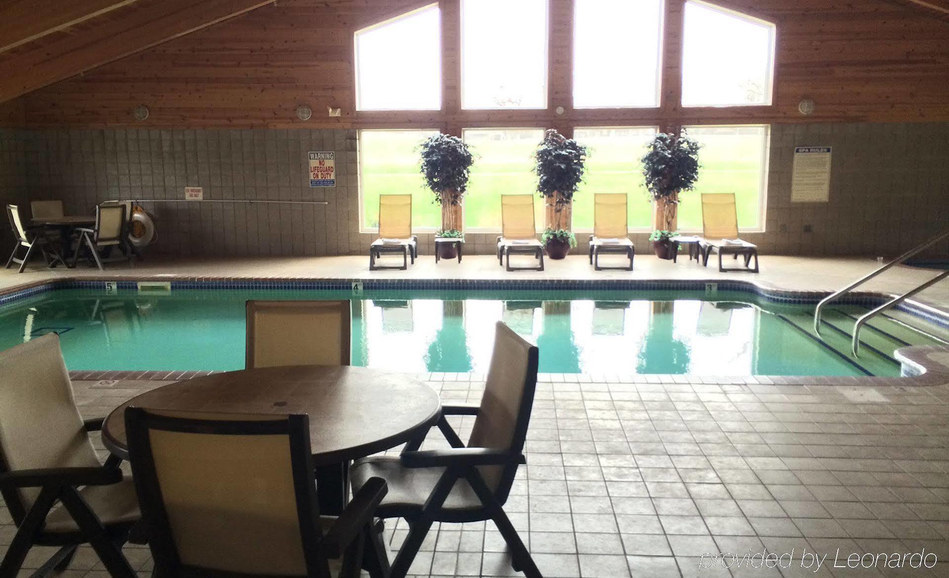 Americinn By Wyndham Northfield Bagian luar foto